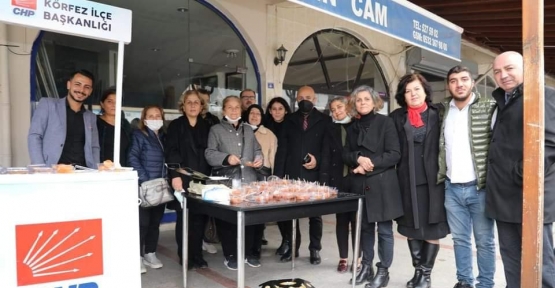 LOKMA, HELVA VE PİŞİLER ULU ÖNDER İÇİN DAĞITILDI