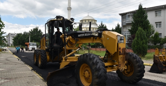 Kartepe’de 255 Ton Asfalt Serildi
