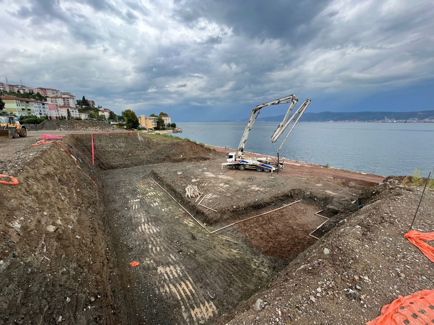 Çift Kaydıraklı Aquapark’ın Temeli Atıldı