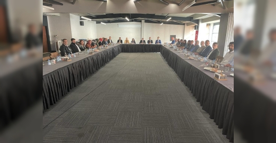 AK Parti’de Sosyal Politikalar Birimi Toplandı