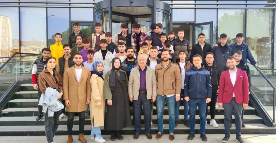 Başkan Aygün, Gençlerle Bir Arada
