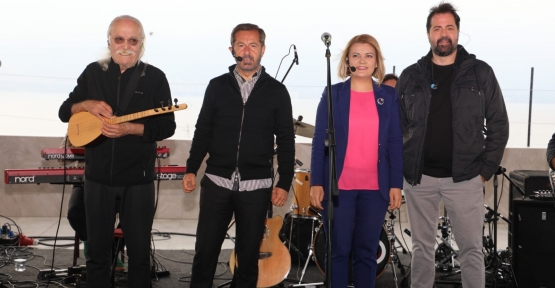 Cem Karaca İzmit’te Unutulmadı
