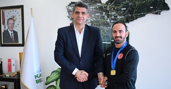DÜNYA ŞAMPİYONUNDAN KOCAMAN’A ZİYARET