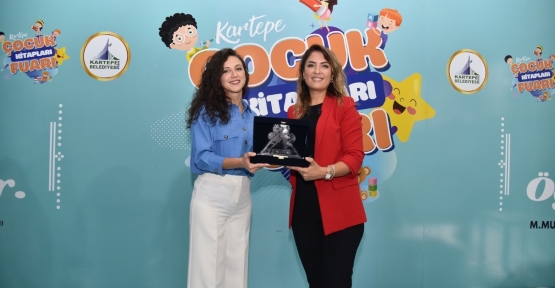 Eğitimci – Yazar Dilek Cesur; Kitap Giren Eve Cehalet Girmez