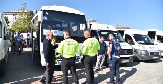 Kartepe’de Öğrenci Servisleri Güvenli
