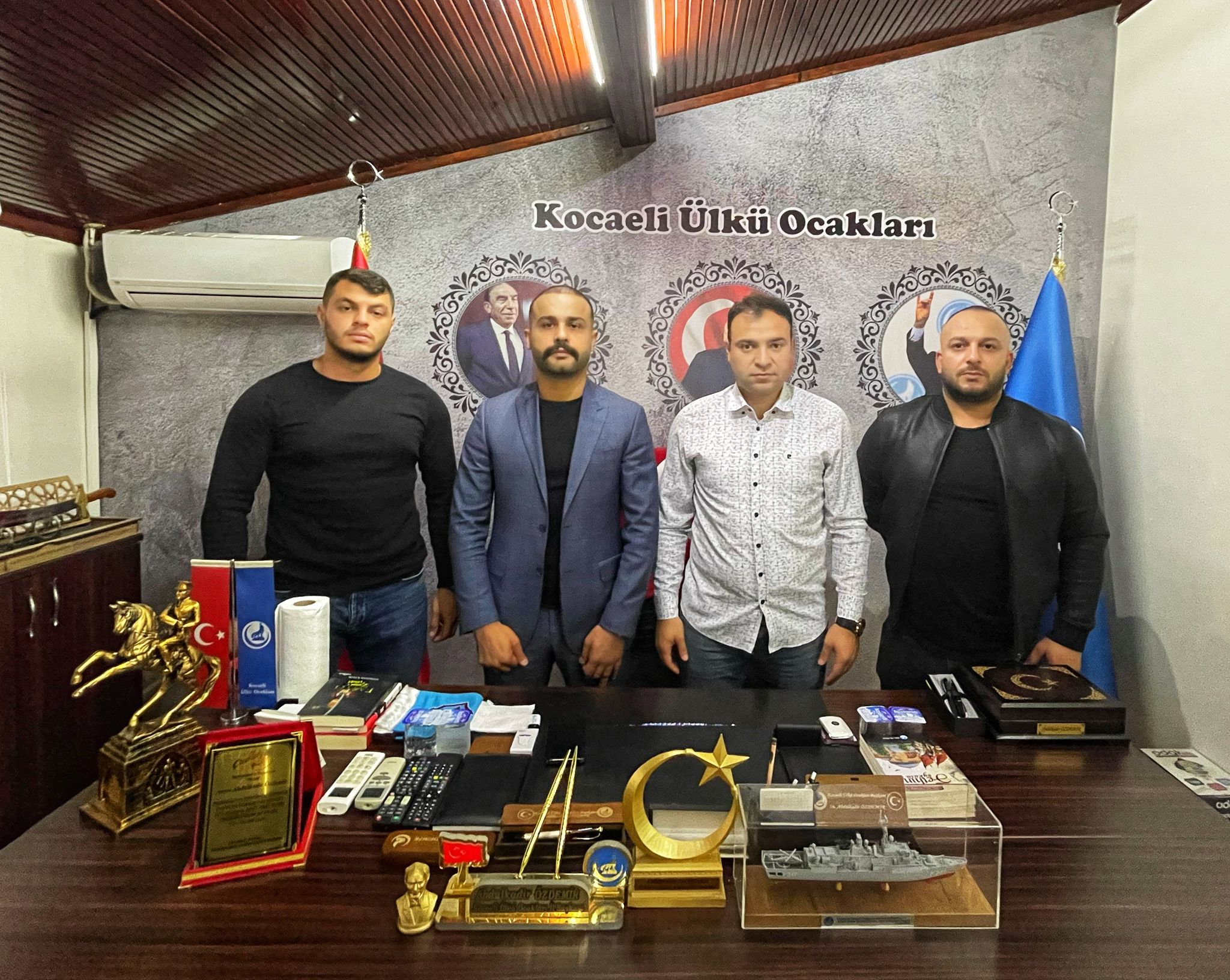Türkoğlu ve Özdemir’den  Önce Vatan Vurgusu
