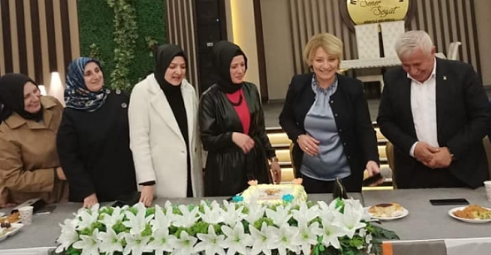 Ak Parti Körfezli Kadınlar  1. Yıl Dönümünü Kutladı