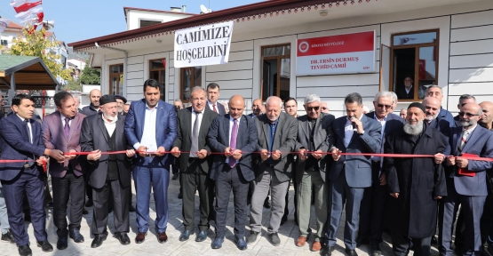 DR. ERSİN DURMUŞ TEVHİD  CAMİİ DUALARLA AÇILDI