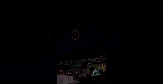 Gökyüzünde Beliren Sıralı Işık Merak Uyandırdı