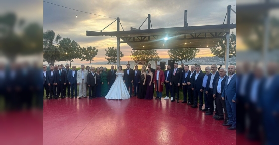 Engin Koyun'un Kızına 31  Şahitli Muhteşem Düğün