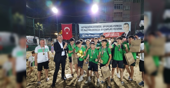 Kum Futbol Turnuvasında Nefes Kesen Final