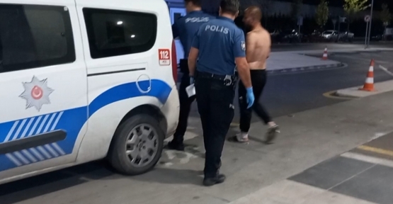 Babasına Sinirlendi, Minibüsü Yaktı
