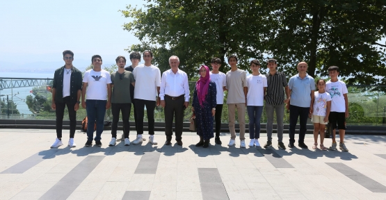 Başkan Aygün, Gençlerle Buluştu