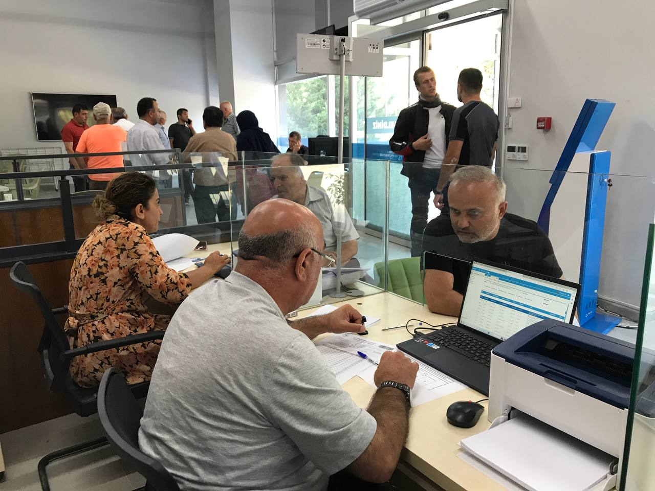    Büyükşehir’in Tohum Desteğine Üreticilerden Yoğun İlgi
