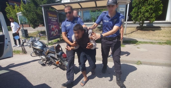 MAHALLELİ NÖBET TUTTU, YİNE TACİZE GELİNCE ORTALIK KARIŞTI