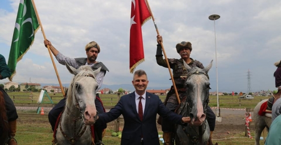 Rahvan At Yarışları Değirmendere Koşusu Heyecanı Gölcük'te Başlıyor