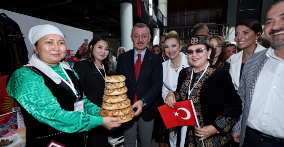 Başkan Büyükakın: "Biz Bu Şehrin Kadınlarına İnanıyoruz"