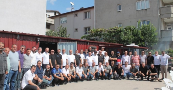 Çocukluk Arkadaşları İle  40 Yıl Sonra Buluştular