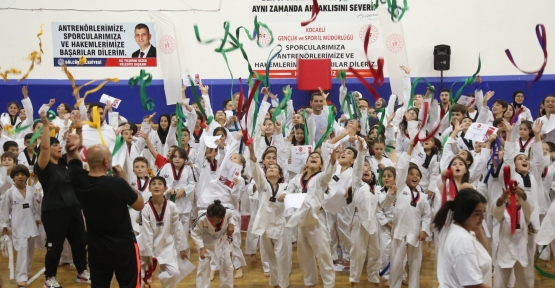 Gölcük Belediyesi Taekwando Sporcuları Kuşak Atladı