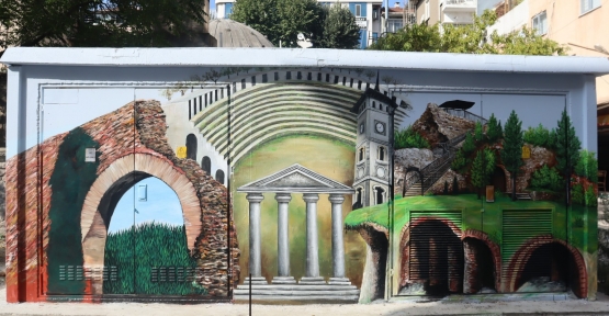 İzmit Belediyesi 3 Bin Yıllık Tarihi, Duvarlara Taşıyor