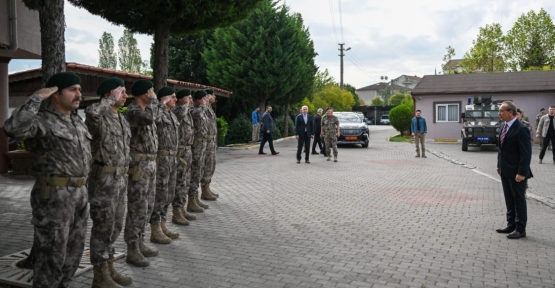 Vali Yavuz'dan Polis Özel Harekât Şube Müdürlüğüne Ziyaret