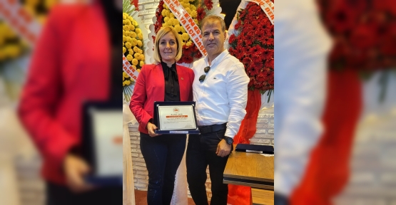 Aynur Şöhretli Yiğit  “Yılın Muhtarı” Seçildi!