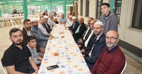 Başkan Söğüt Sabah Namazında Gençlerle Buluştu