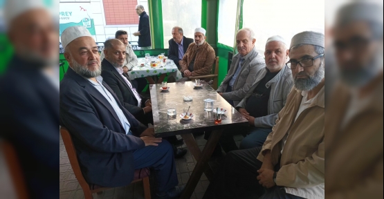 Derince’de Sabah Namazı Buluşmaları Sürüyor