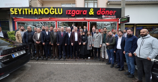    Başkan Büyükakın, Gebze Esnafıyla Bir Araya Geldi