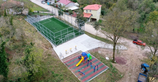 Büyükşehir’den Köylere Futbol Sahası