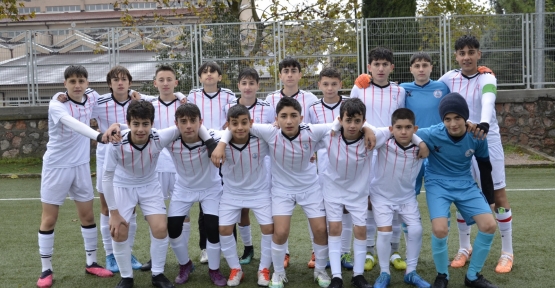 Körfez U14 Futbol Takımı Açık Ara Lider