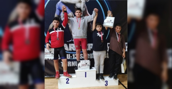 Körfezli Genç Güreşçiler Kartepe’den Başarıyla Döndüler
