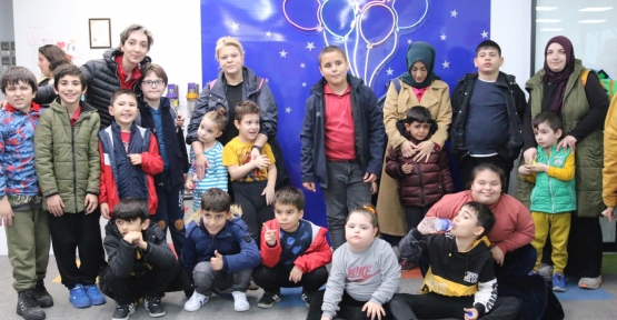 Özel Çocuklar İçin Özel Eğlence
