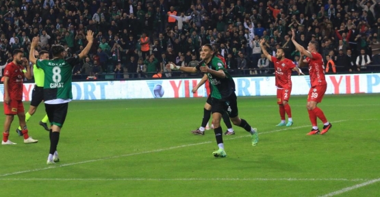 TRENDYOL 1. LİG: KOCAELİSPOR: 2 - ÇORUM FK: 1