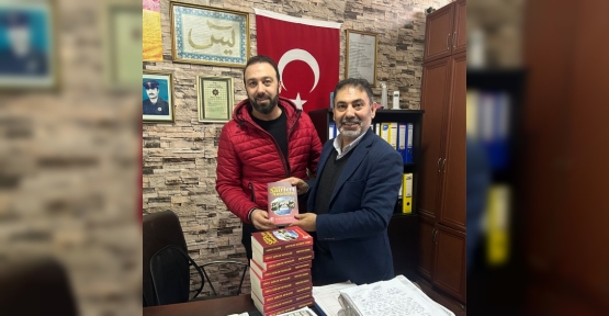 Esnaftan Örnek Davranış, Müşterilerine Kitap Hediye Edecek