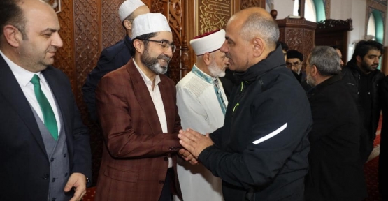 Körfez’de Namaz Buluşması