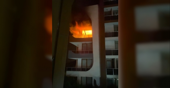 APARTMANIN 4. KATI ALEV ALEV YANDI