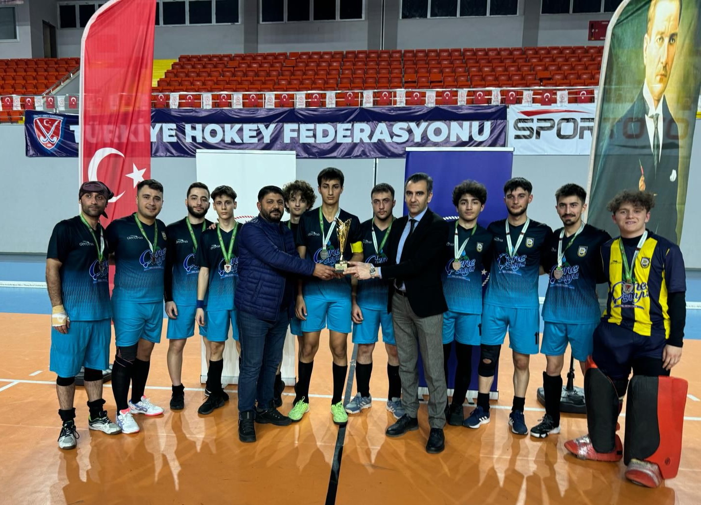Derincespor 1. Lig’e Yükseldi