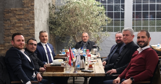 LİMAŞ Çalışanlarına Onur ve Sadakat Plaketi Verdi