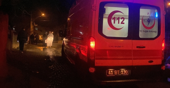 Önce Daireyi Kundakladı  Sonra Sokak Ortasında Sinir Krizi Geçirdi