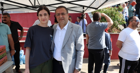 Derince Belediyesi LGS’ye Giren  Öğrencileri Yalnız Bırakmadı