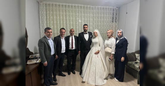 Dursun Ailesinin Düğününe Akın Ettiler