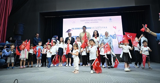 Kartepe Genç Akademi’den Muhteşem Yıl Sonu Töreni