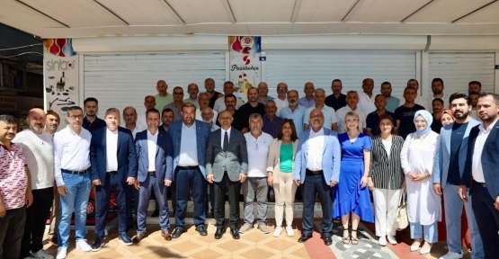 Körfez MHP’den Coşkulu Bayramlaşma