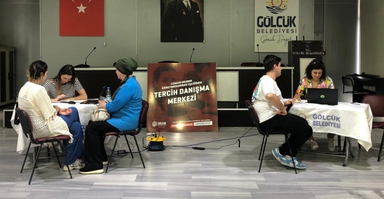 Gölcük Belediyesi Üniversite Tercih Merkezi Hizmete Başladı