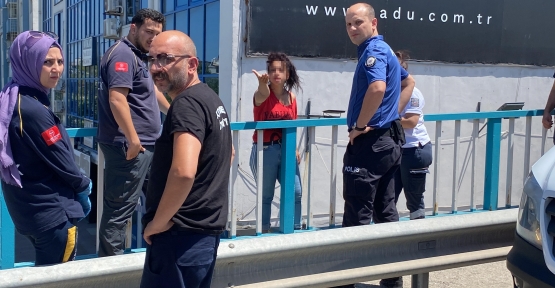 KÖPRÜYE ÇIKAN GENÇ KIZI POLİS İKNA ETTİ