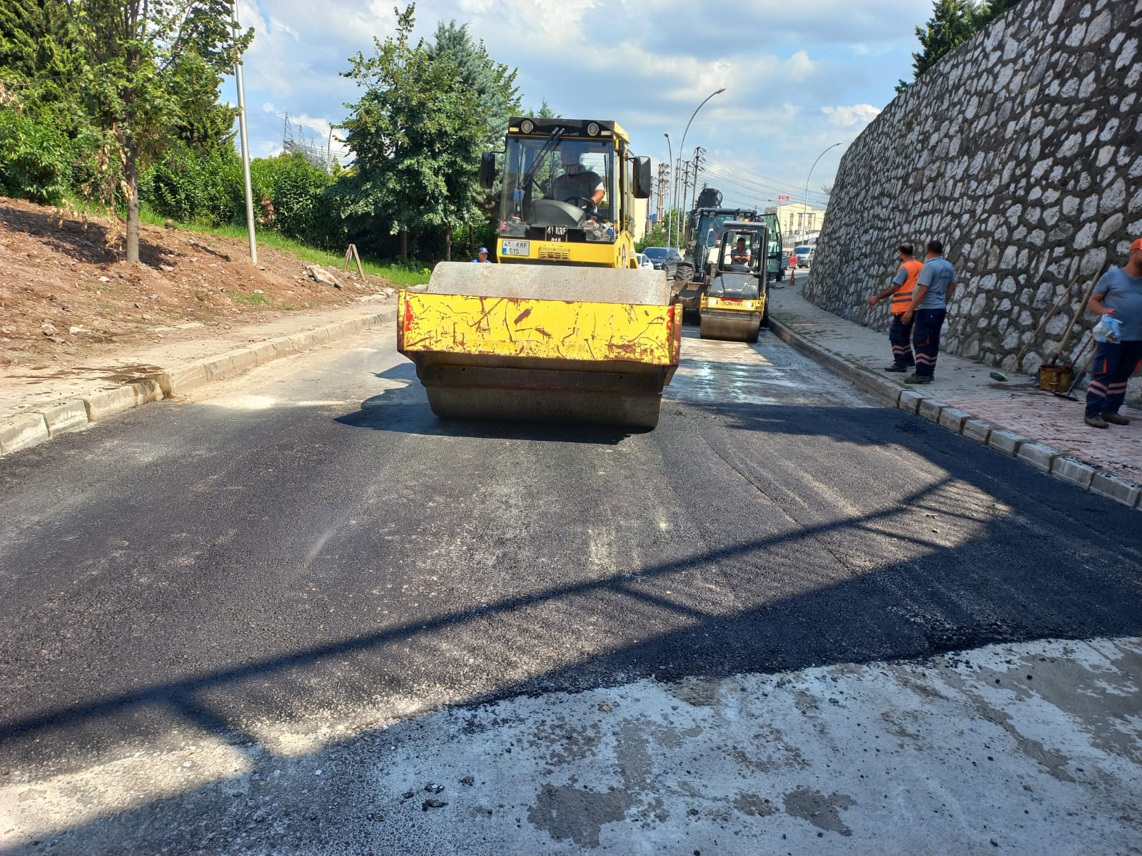 Körfez’de Yol İyileştirme Çalışmaları Sürüyor