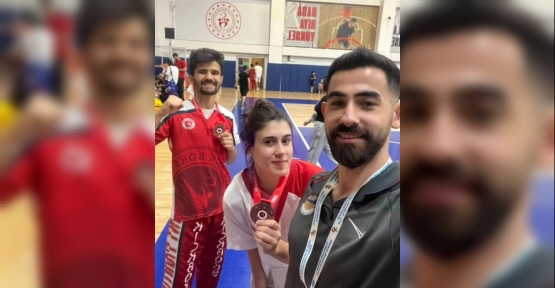 Körfezli Kick Boksçular Türkiye Açık Turnuvası’nda Kürsüde