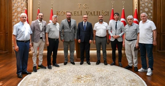 Öztürk, Berber Ve Kuaförlerin  Taleplerini Vali Yavuz’a İletti
