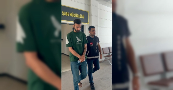 'Polisiz, Operasyon Yapacağız' Diyerek 300 Bin Tl Alan 3 Zanlı Tutuklandı